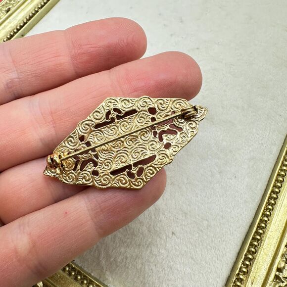 Vintage Jewelry 1928 Gold tone Bar Pin with rose  Victorian Brooch - Picture 2 of 2